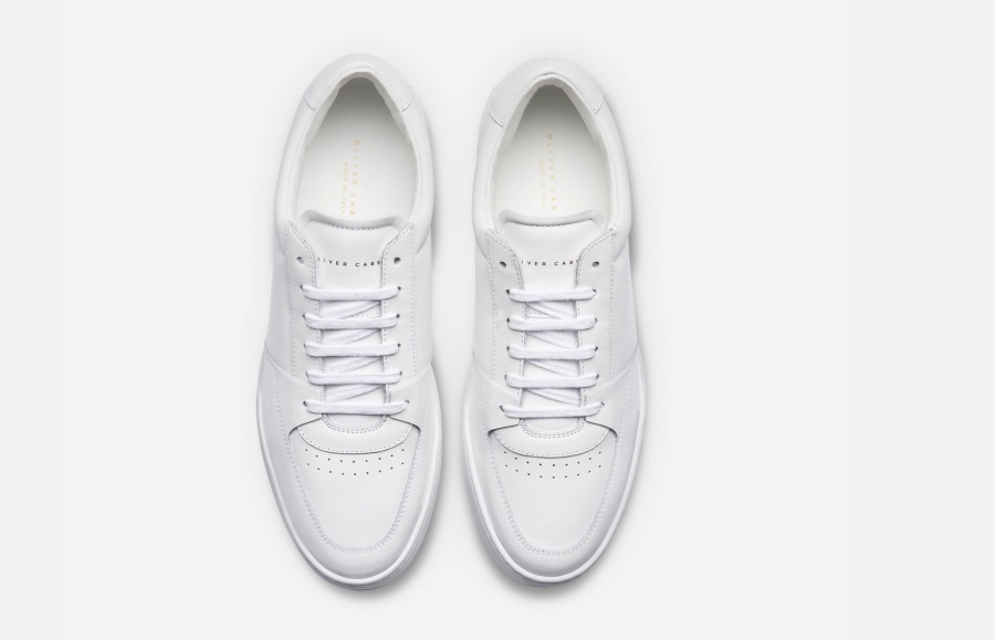 Court White Oliver Kabel