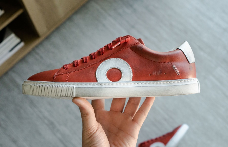 Low1 Crimson Oliver Cabell