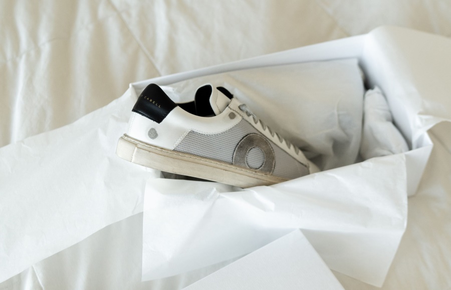 Low1 Epoche Oliver Cabell