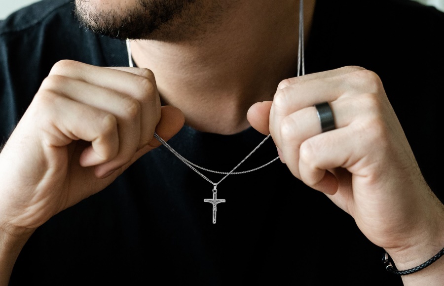 Oliver Cabell Kreuz Anhänger Halskette Silber