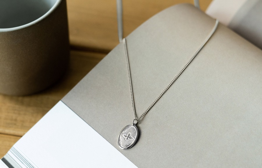 Oliver Cabell Taubenanhänger Halskette Silber