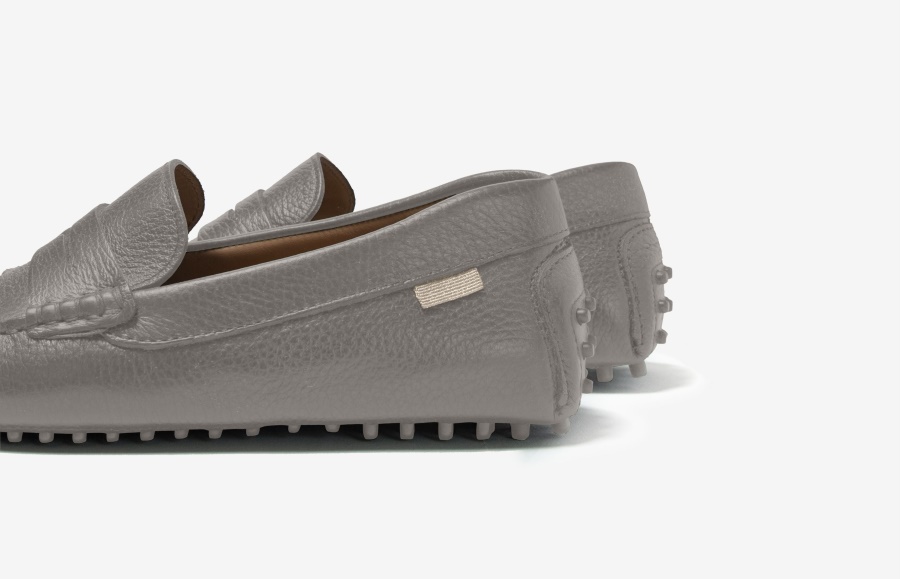 Oliver Cabell Fahrer Schiefer Kies