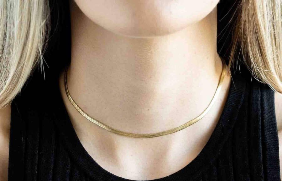 Oliver Cabell Herringbone Choker Gold