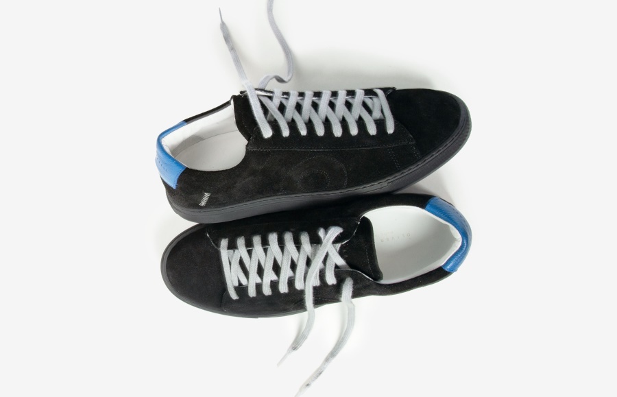 Oliver Cabell Low1 Kern Schwarz