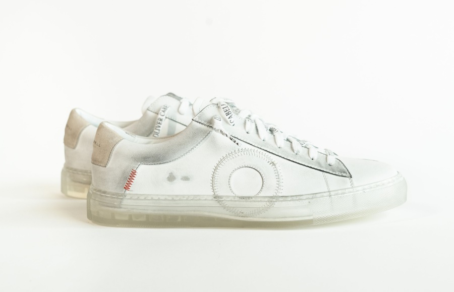 Oliver Cabell Low1 Geist