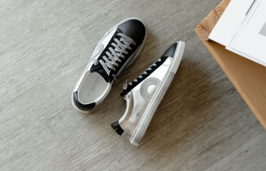 Oliver Cabell Low1 Efeu