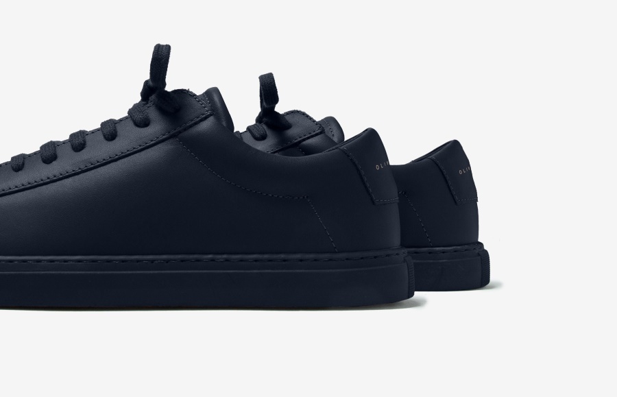 Oliver Cabell Low1 Marineblau