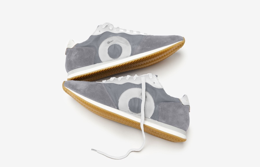 Oliver Cabell Runner Nebel